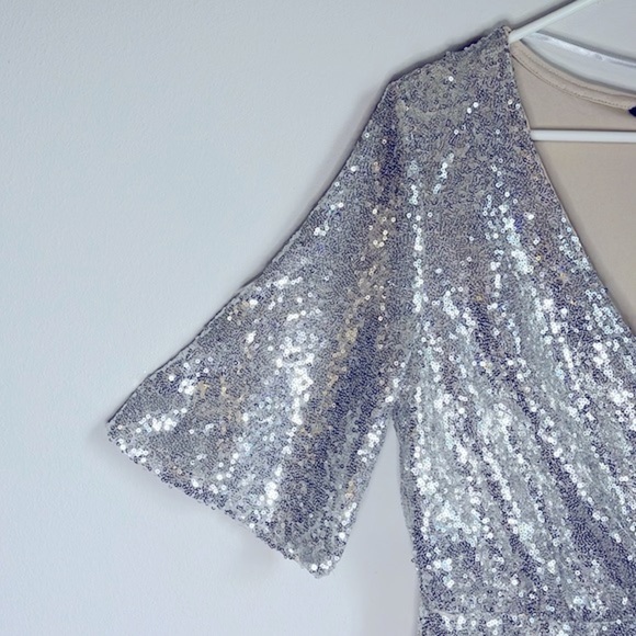 VERO MODA SILVER SEQUIN DRESS - Picture 9 of 9